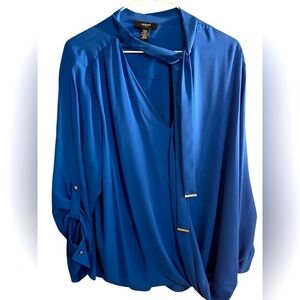 Alfani Women’s Royal Blue Blouse. Ties at Neck. Size: 20W. NWT
